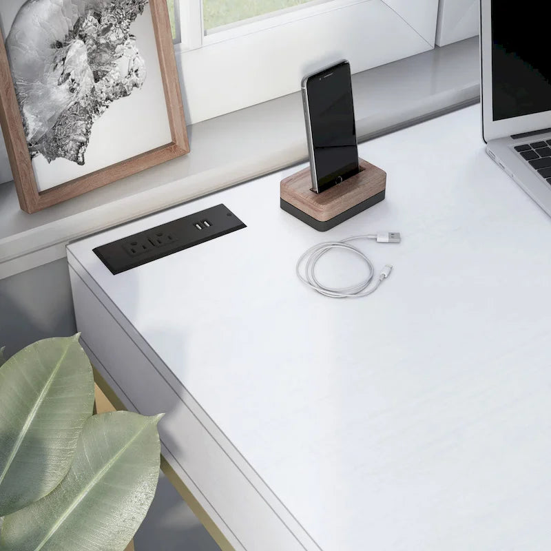42-Zoll-Schreibtisch mit Schublade, USB-Anschlüssen und Steckdosen
